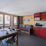 Apartment Renove 6 Pers - Acces Pistes - Parking Gratuit - Fr-1-181-937